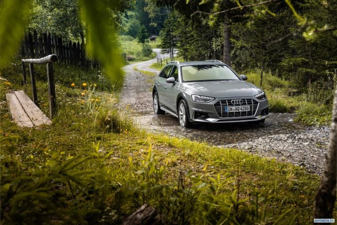 2020 Audi A4 Allroad Quattro - фотография 1 из 33