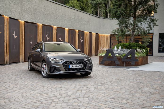 2020 Audi A4 Avant TDI S line Quattro - фотография 8 из 35