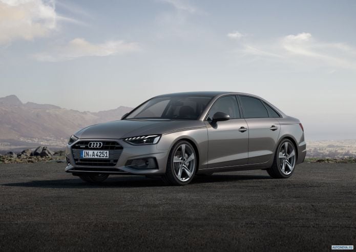2020 Audi A4 45 TFSI Quattro - фотография 3 из 10