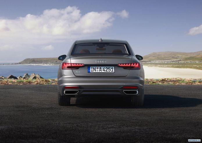 2020 Audi A4 45 TFSI Quattro - фотография 7 из 10