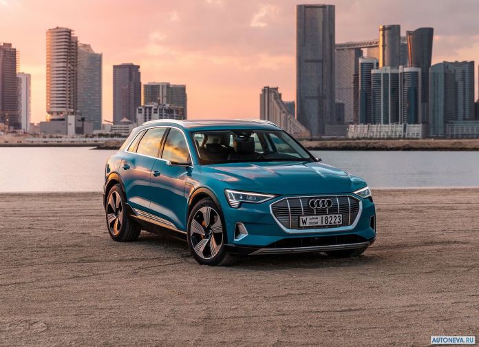 2020 Audi e-tron - фотография 11 из 255