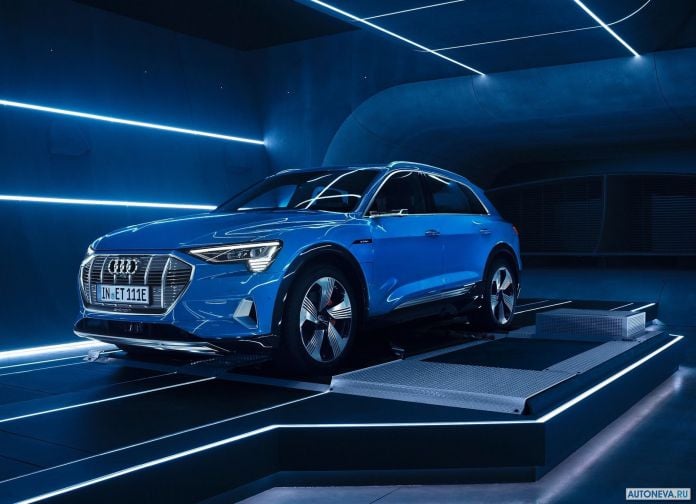2020 Audi e-tron - фотография 20 из 255