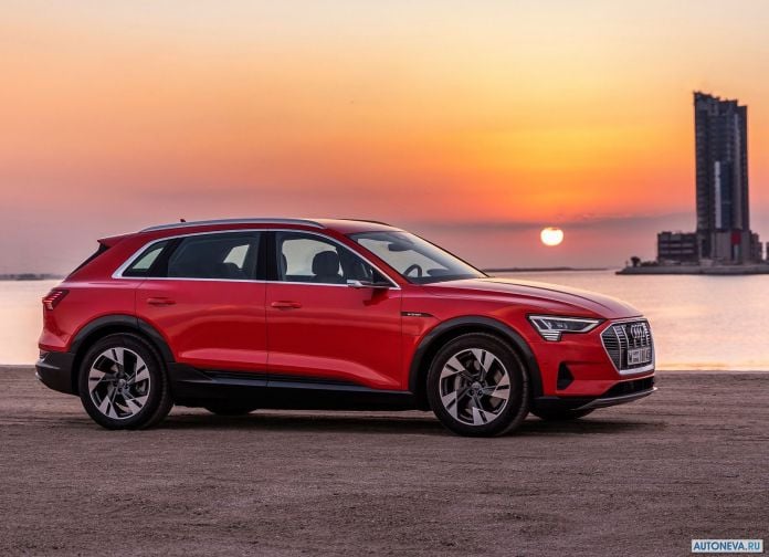 2020 Audi e-tron - фотография 21 из 255