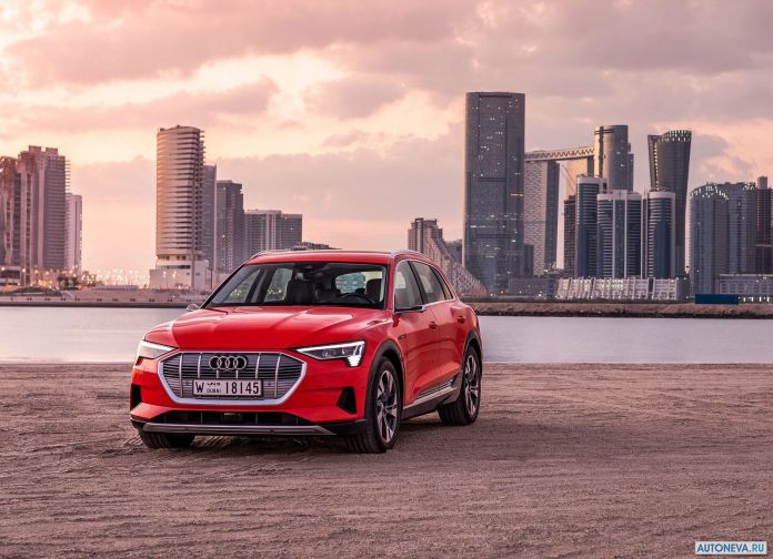 2020 Audi e-tron - фотография 26 из 255