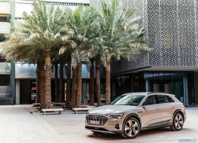 2020 Audi e-tron - фотография 35 из 255