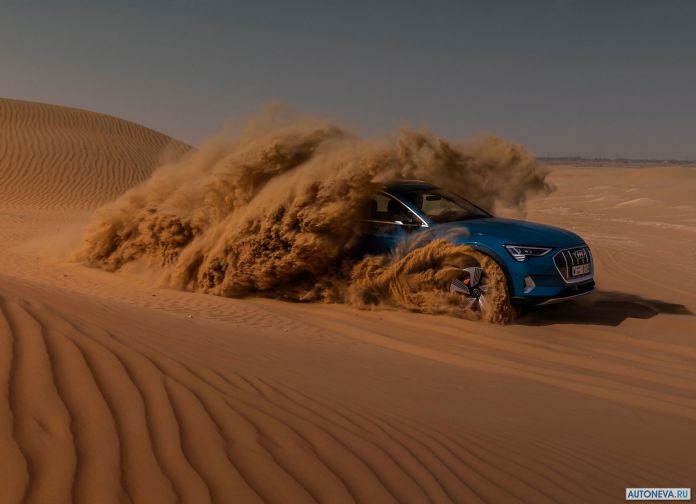 2020 Audi e-tron - фотография 59 из 255