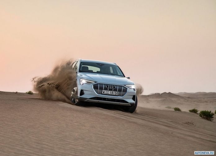 2020 Audi e-tron - фотография 64 из 255