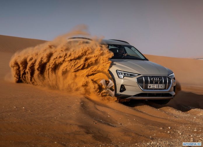 2020 Audi e-tron - фотография 68 из 255