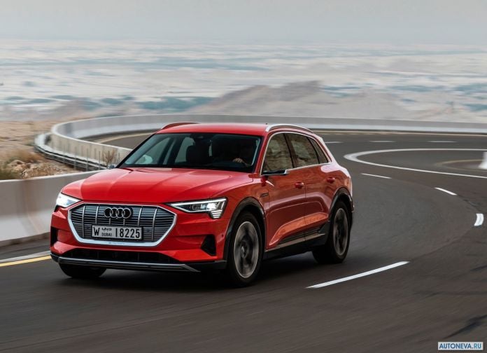 2020 Audi e-tron - фотография 80 из 255