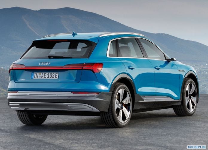 2020 Audi e-tron - фотография 108 из 255