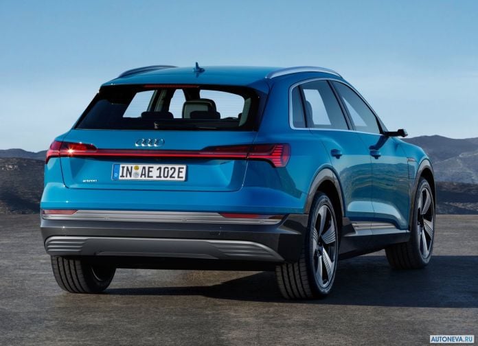 2020 Audi e-tron - фотография 109 из 255