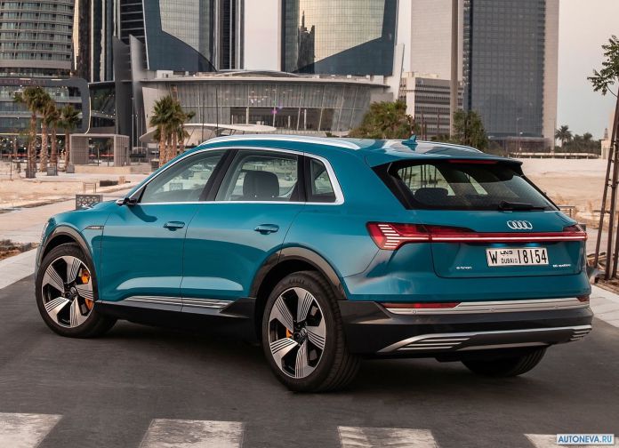 2020 Audi e-tron - фотография 113 из 255