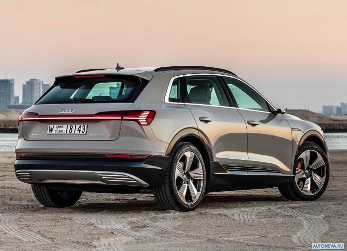 2020 Audi e-tron - фотография 126 из 255