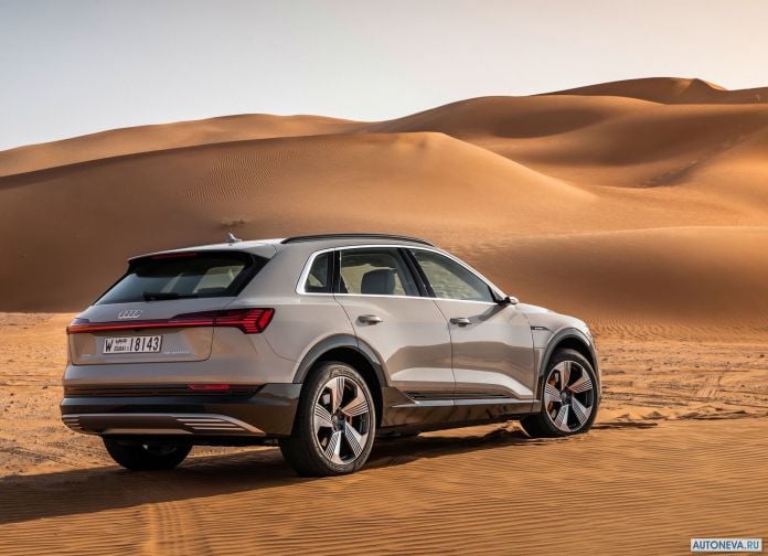 2020 Audi e-tron - фотография 128 из 255
