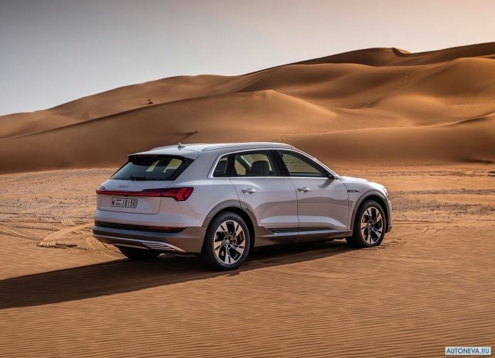 2020 Audi e-tron - фотография 132 из 255