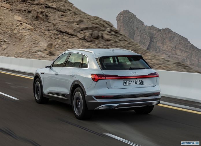 2020 Audi e-tron - фотография 152 из 255