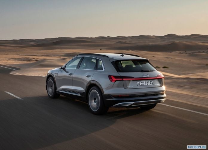 2020 Audi e-tron - фотография 157 из 255