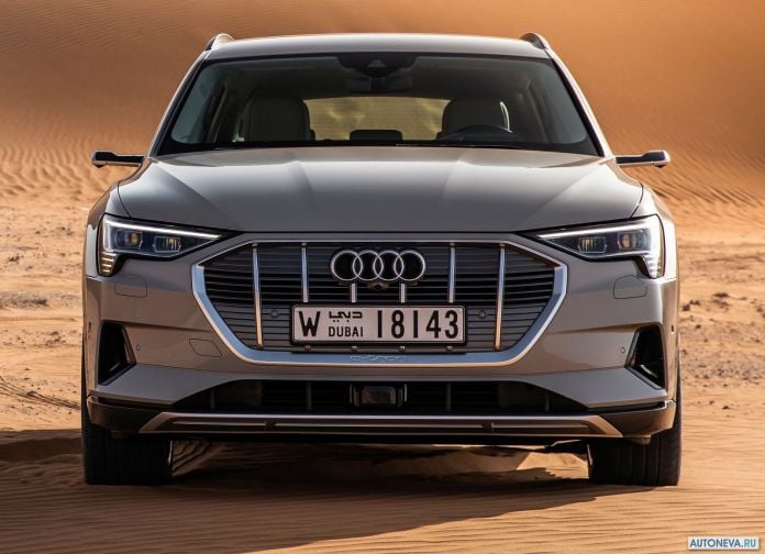2020 Audi e-tron - фотография 165 из 255