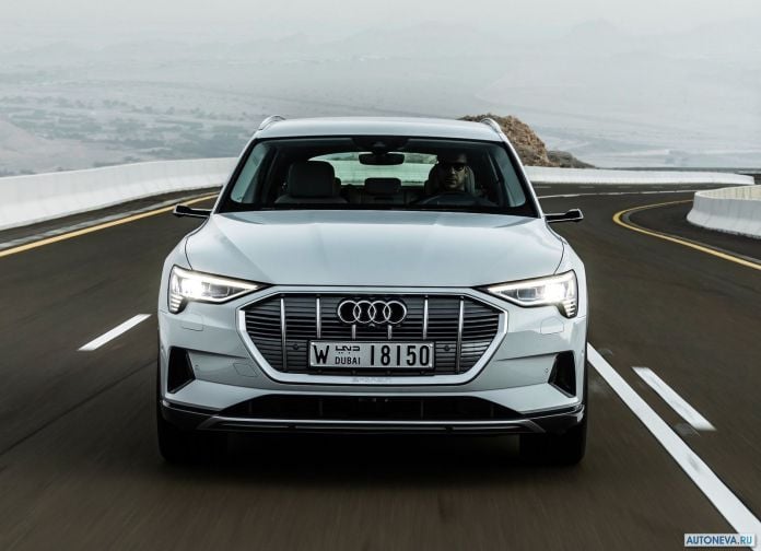 2020 Audi e-tron - фотография 172 из 255