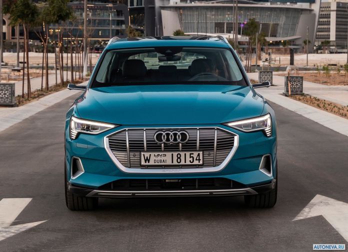 2020 Audi e-tron - фотография 177 из 255
