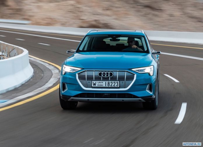 2020 Audi e-tron - фотография 179 из 255