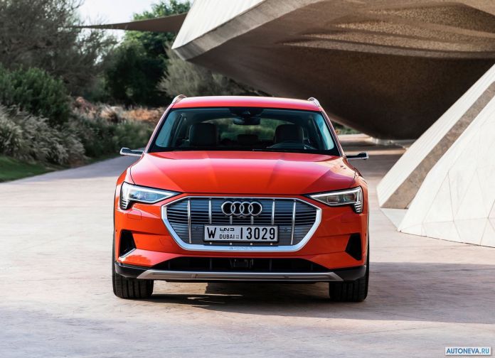 2020 Audi e-tron - фотография 182 из 255