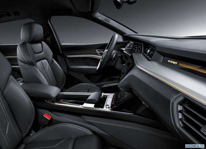 2020 Audi e-tron - фотография 212 из 255