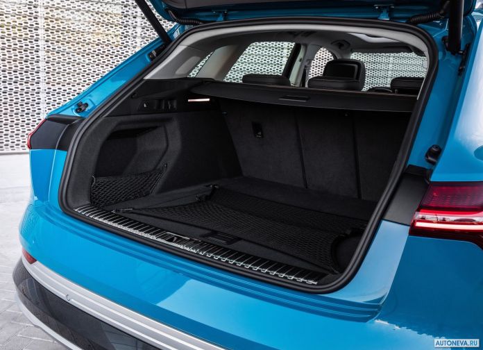 2020 Audi e-tron - фотография 224 из 255