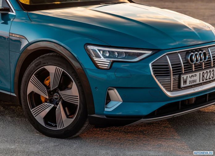 2020 Audi e-tron - фотография 229 из 255