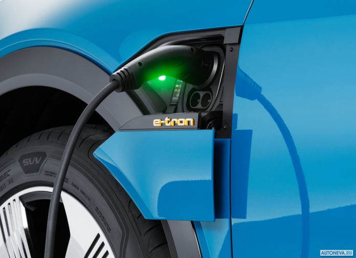 2020 Audi e-tron - фотография 244 из 255