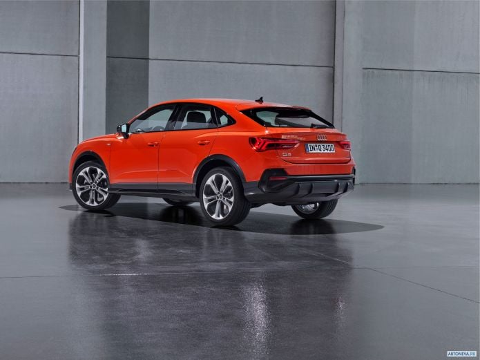 2020 Audi Q3 Sportback 35 TDI quattro S-line - фотография 13 из 21
