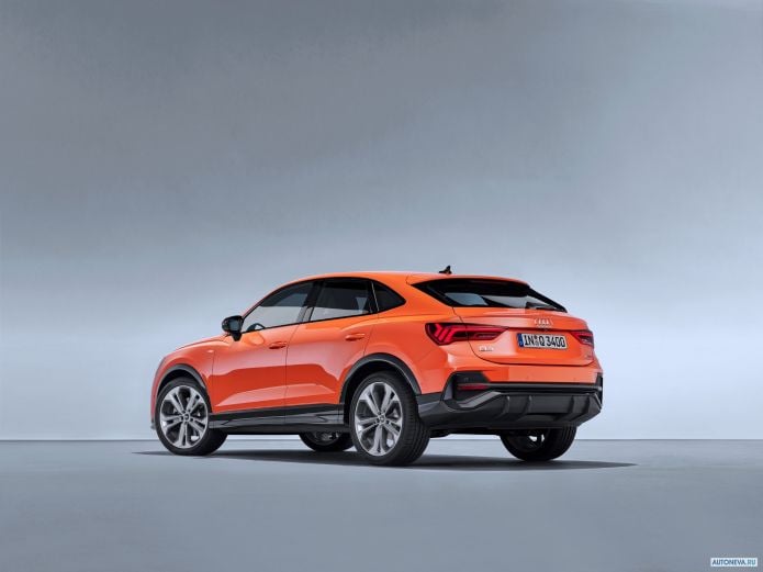 2020 Audi Q3 Sportback 35 TDI quattro S-line - фотография 14 из 21