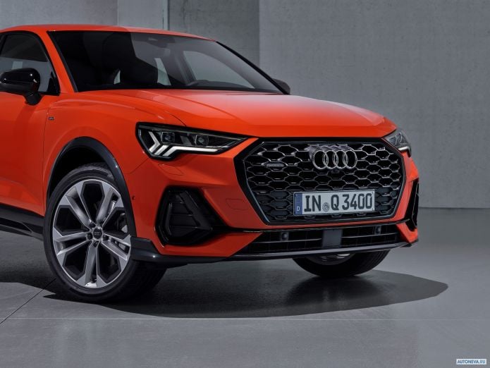 2020 Audi Q3 Sportback 35 TDI quattro S-line - фотография 20 из 21