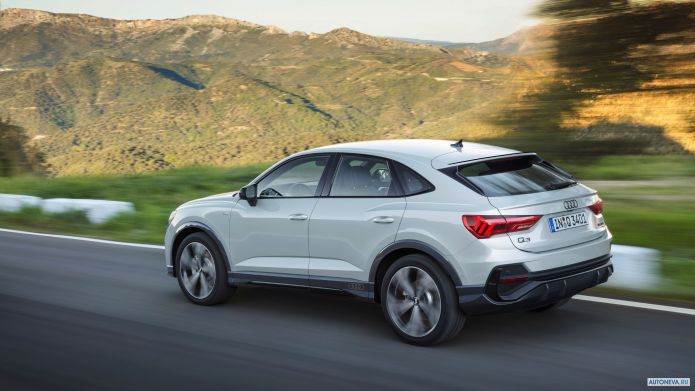 2020 Audi Q3 Sportback 45 TFSI quattro S-line - фотография 12 из 35