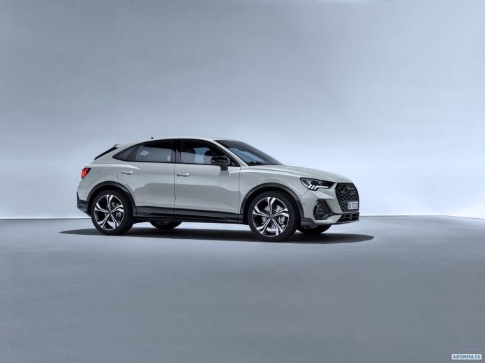 2020 Audi Q3 Sportback 45 TFSI quattro S-line - фотография 15 из 35
