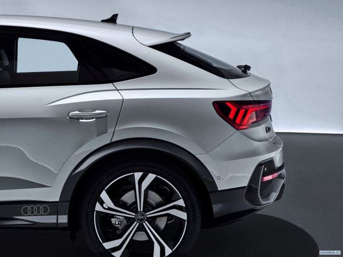 2020 Audi Q3 Sportback 45 TFSI quattro S-line - фотография 30 из 35