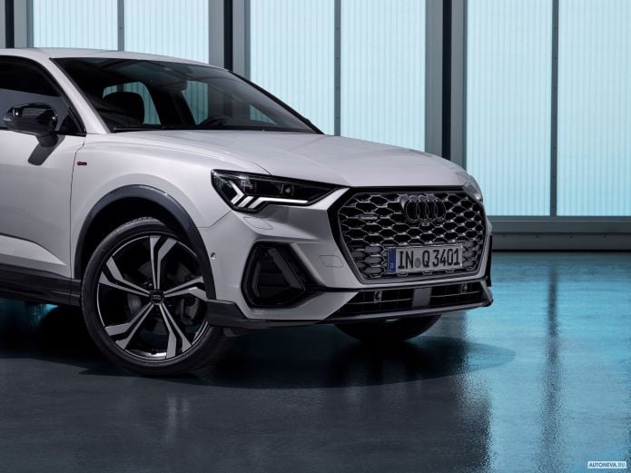 2020 Audi Q3 Sportback 45 TFSI quattro S-line - фотография 31 из 35