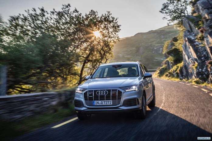 2020 Audi Q7 50 TFSI Quattro S-line - фотография 3 из 40