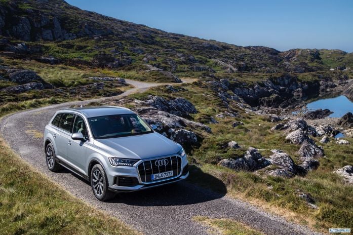 2020 Audi Q7 50 TFSI Quattro S-line - фотография 12 из 40