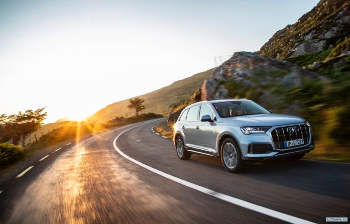 2020 Audi Q7 50 TFSI Quattro S-line - фотография 14 из 40