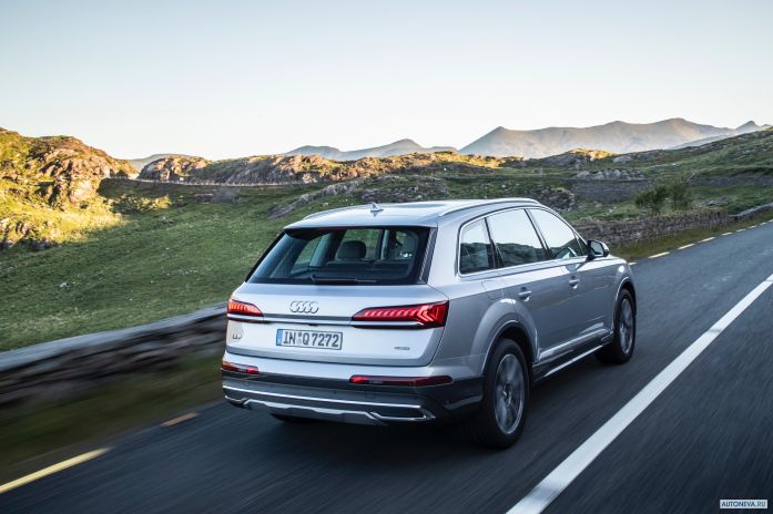 2020 Audi Q7 50 TFSI Quattro S-line - фотография 25 из 40