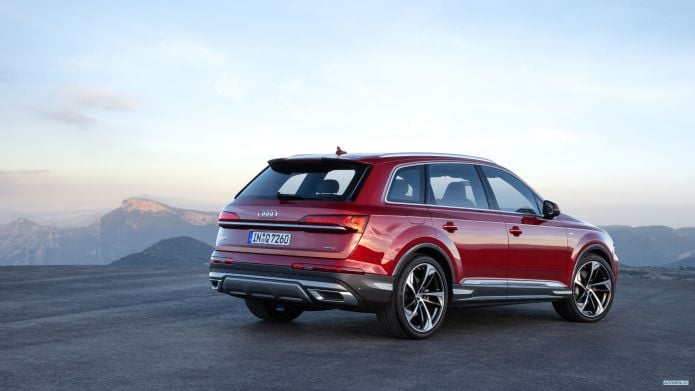 2020 Audi Q7 55 TFSI Quattro S-line - фотография 13 из 25 2020 Audi Q7 55 TFSI Quattro S-line - фотография 13 из 25