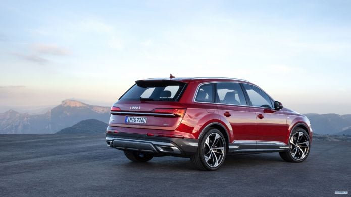 2020 Audi Q7 55 TFSI Quattro S-line - фотография 13 из 25