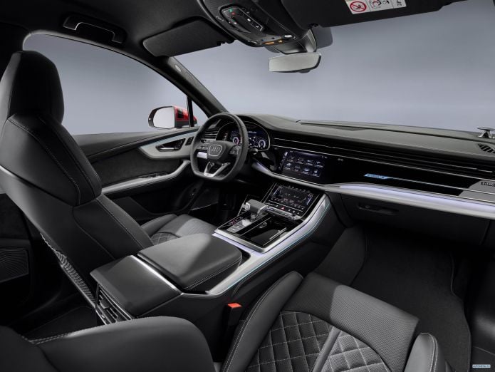 2020 Audi Q7 55 TFSI Quattro S-line - фотография 17 из 25 2020 Audi Q7 55 TFSI Quattro S-line - фотография 17 из 25