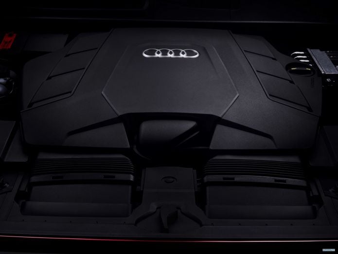 2020 Audi Q7 55 TFSI Quattro S-line - фотография 21 из 25 2020 Audi Q7 55 TFSI Quattro S-line - фотография 21 из 25