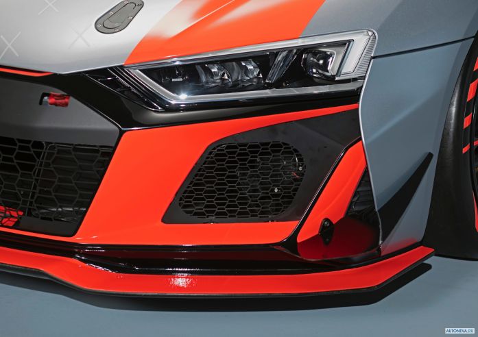2020 Audi R8 LMS GT4 - фотография 26 из 33 2020 Audi R8 LMS GT4 - фотография 26 из 33