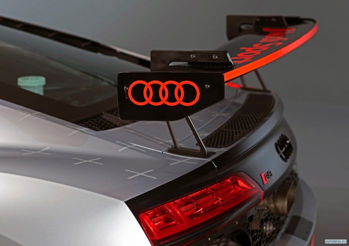 2020 Audi R8 LMS GT4 - фотография 31 из 33 2020 Audi R8 LMS GT4 - фотография 31 из 33