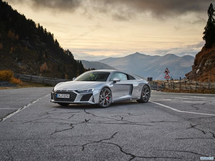 2020 Audi R8 RWD Coupe - фотография 6 из 28 2020 Audi R8 RWD Coupe - фотография 6 из 28