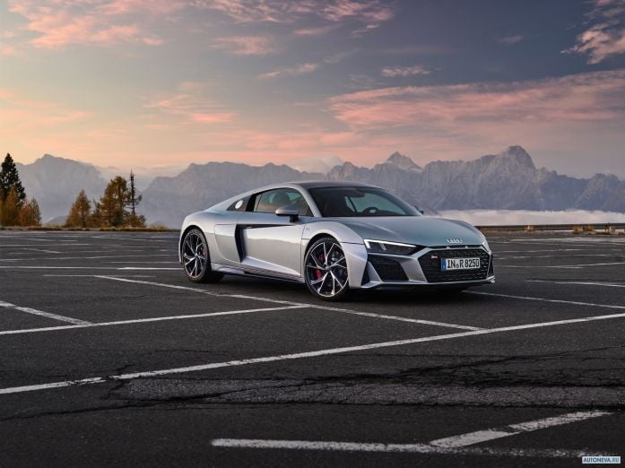 2020 Audi R8 RWD Coupe - фотография 11 из 28