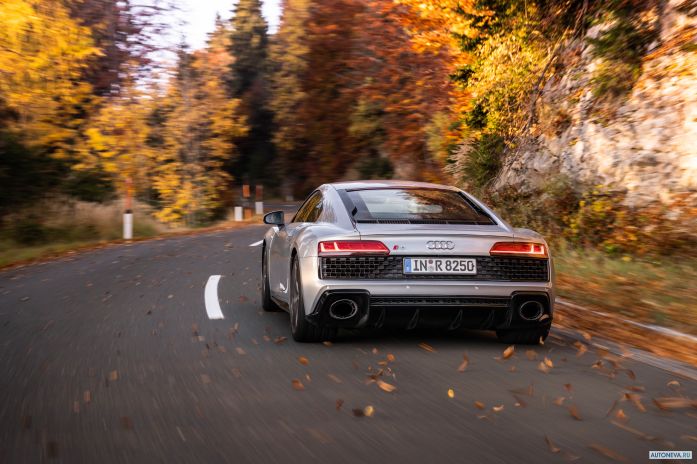 2020 Audi R8 RWD Coupe - фотография 19 из 28 2020 Audi R8 RWD Coupe - фотография 19 из 28